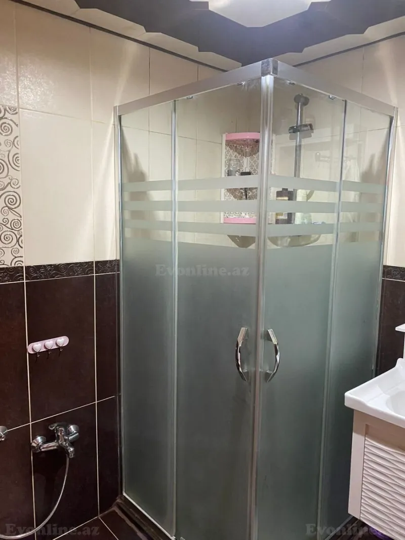 Satılır 2 otaqlı Mənzil Yeni tikili 75 m² Yasamal r. - şəkil 10