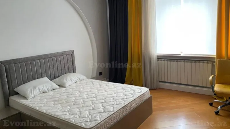 Satılır 4 otaqlı Mənzil Yeni tikili 240 m² İçərişəhər m. - şəkil 10