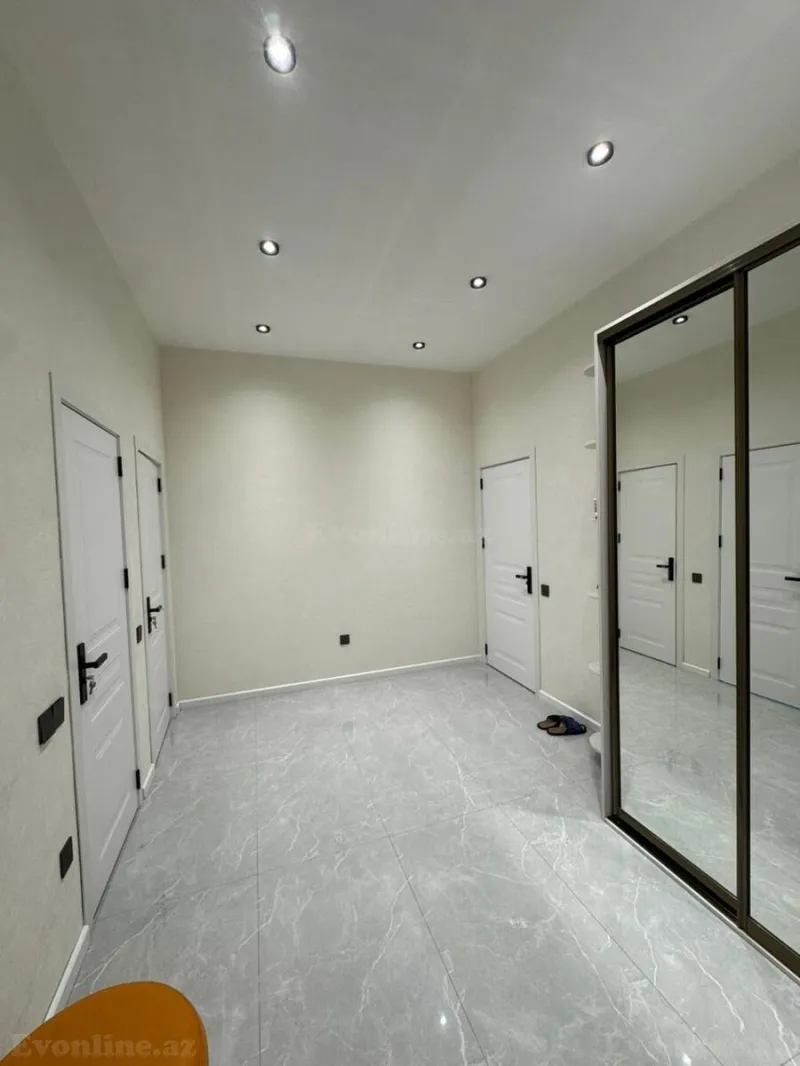 Satılır 2 otaqlı Mənzil Yeni tikili 80 m² Koroğlu m. - şəkil 7