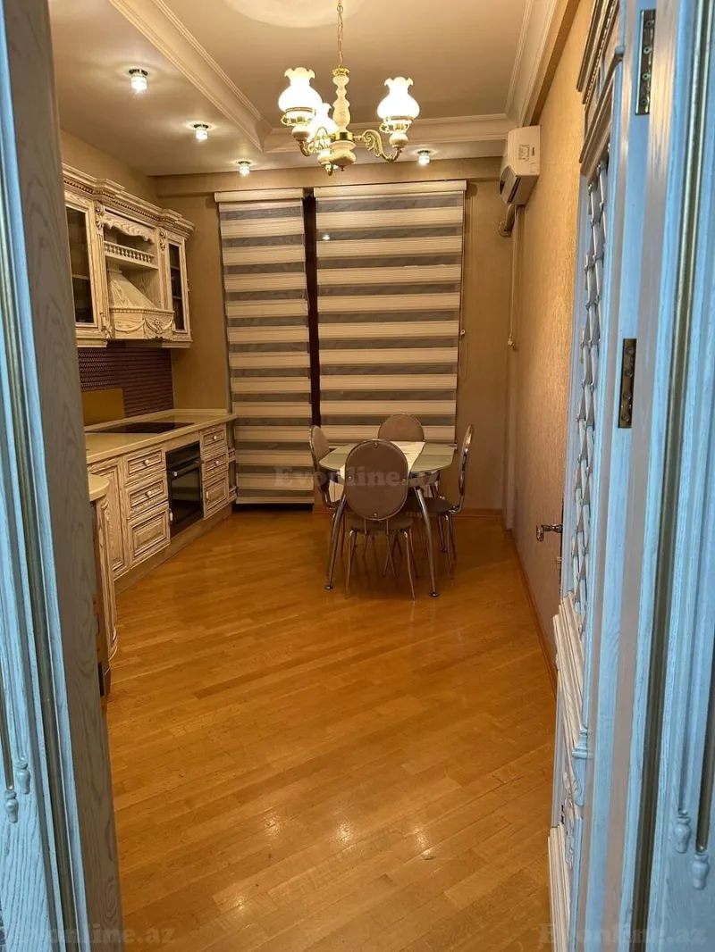 Kirayə verilir 2 otaqlı Mənzil Yeni tikili 110 m² 28 May m. - şəkil 13