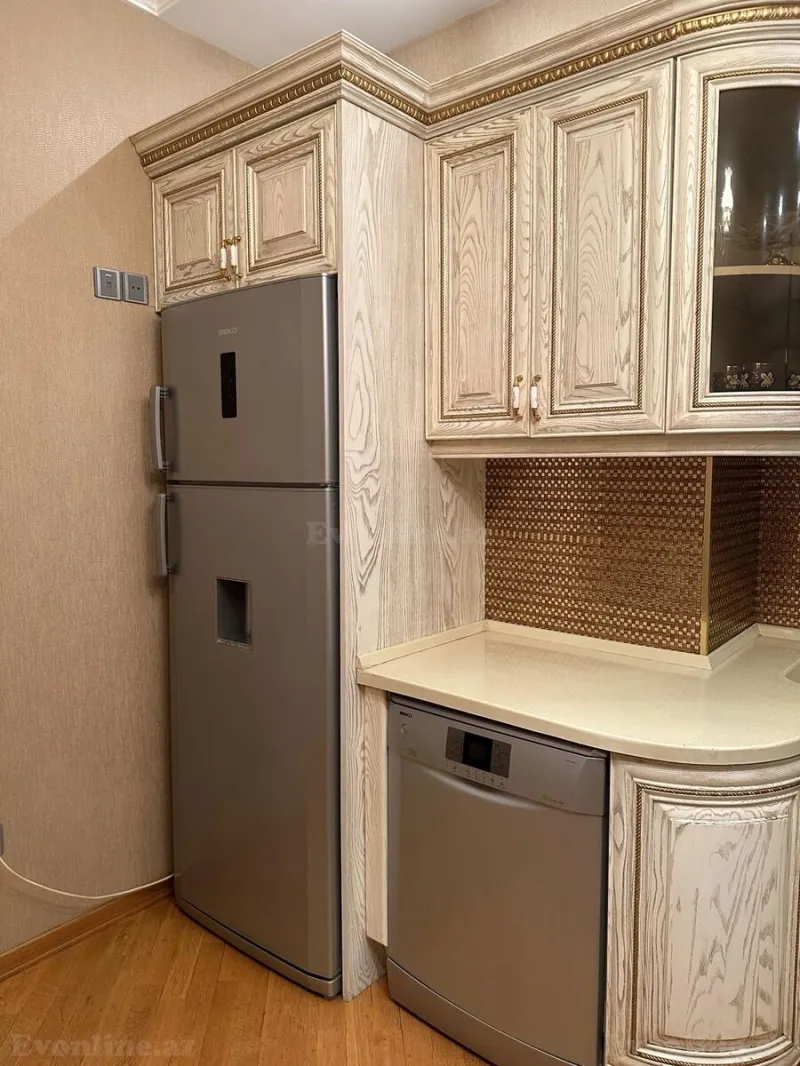 Kirayə verilir 2 otaqlı Mənzil Yeni tikili 110 m² 28 May m. - şəkil 14