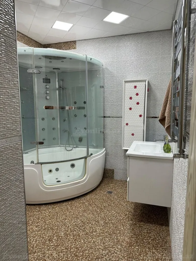 Kirayə verilir 2 otaqlı Mənzil Yeni tikili 110 m² 28 May m. - şəkil 24