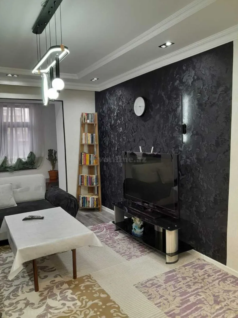 Satılır 3 otaqlı Mənzil Köhnə tikili 62 m² Bayıl - şəkil 2