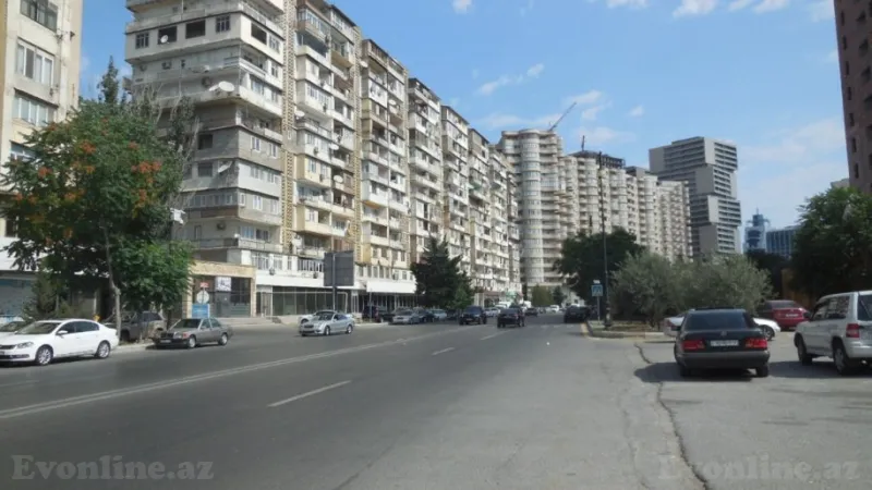 Satılır 2 otaqlı Mənzil Köhnə tikili 60 m² Elmlər Akademiyası m. - şəkil 26