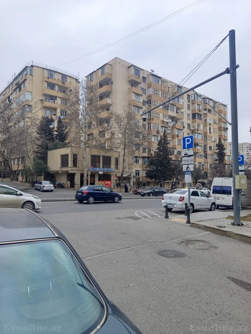 Satılır 2 otaqlı Mənzil Köhnə tikili 55 m² 4-cü mikrorayon