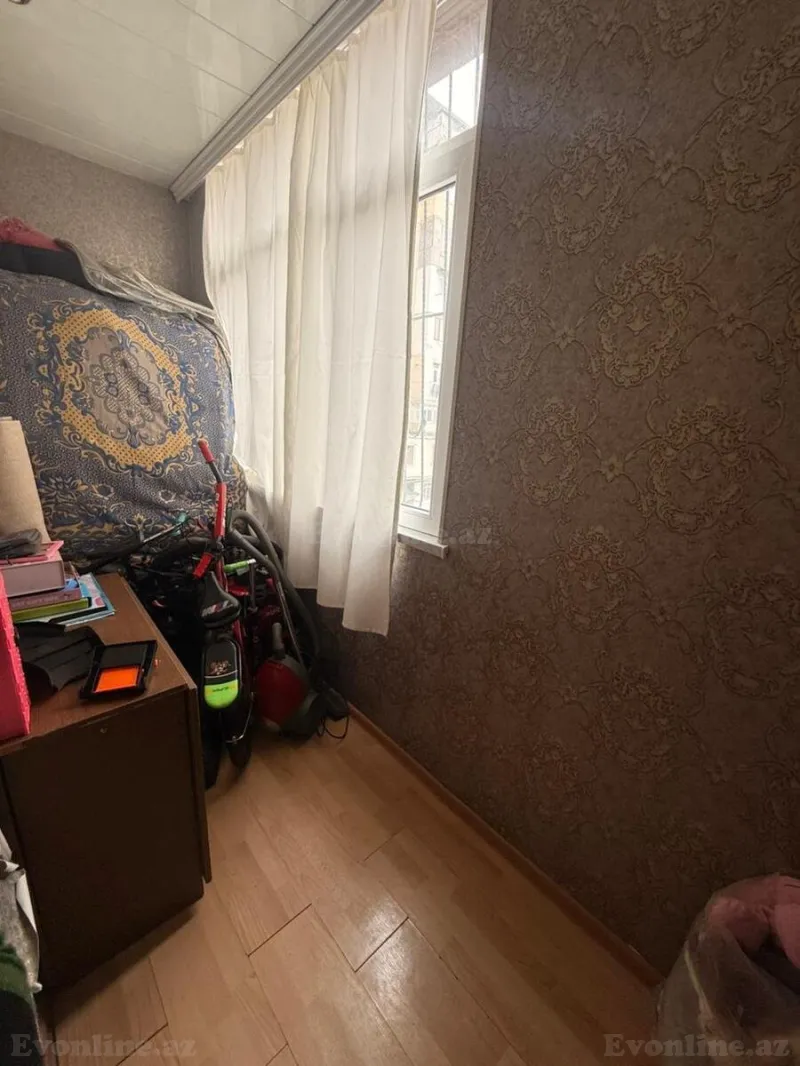 Satılır 4 otaqlı Mənzil Köhnə tikili 120 m² Yasamal r. - şəkil 13