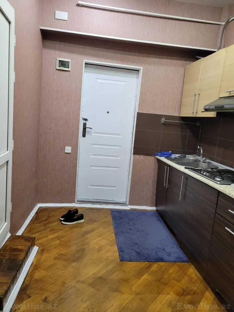 Kirayə verilir 2 otaqlı Mənzil Köhnə tikili 50 m² 28 May m. - şəkil 4