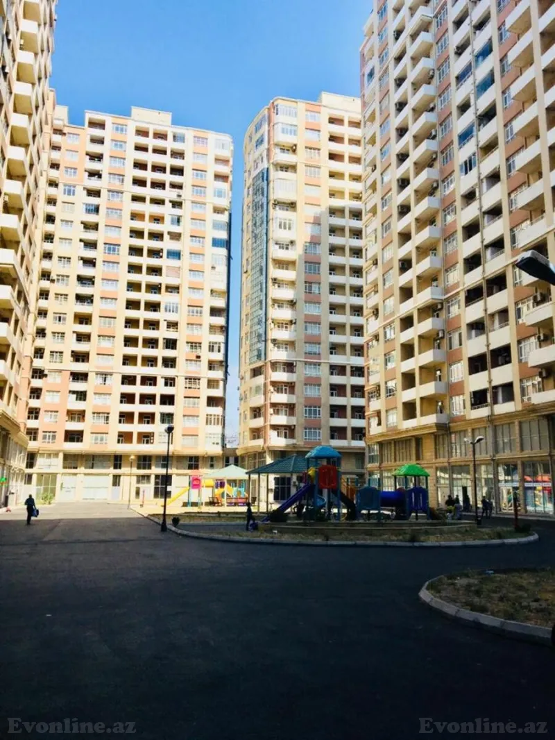 Kirayə verilir 2 otaqlı Mənzil Yeni tikili 101 m² Xətai m.