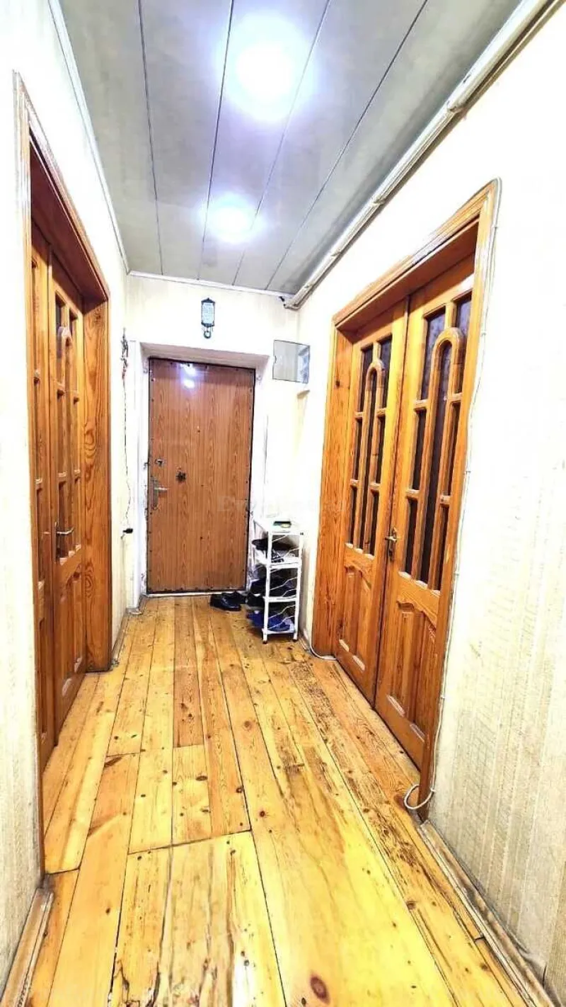 Satılır 4 otaqlı Mənzil Köhnə tikili 110 m² Xalqlar Dostluğu m. - şəkil 6