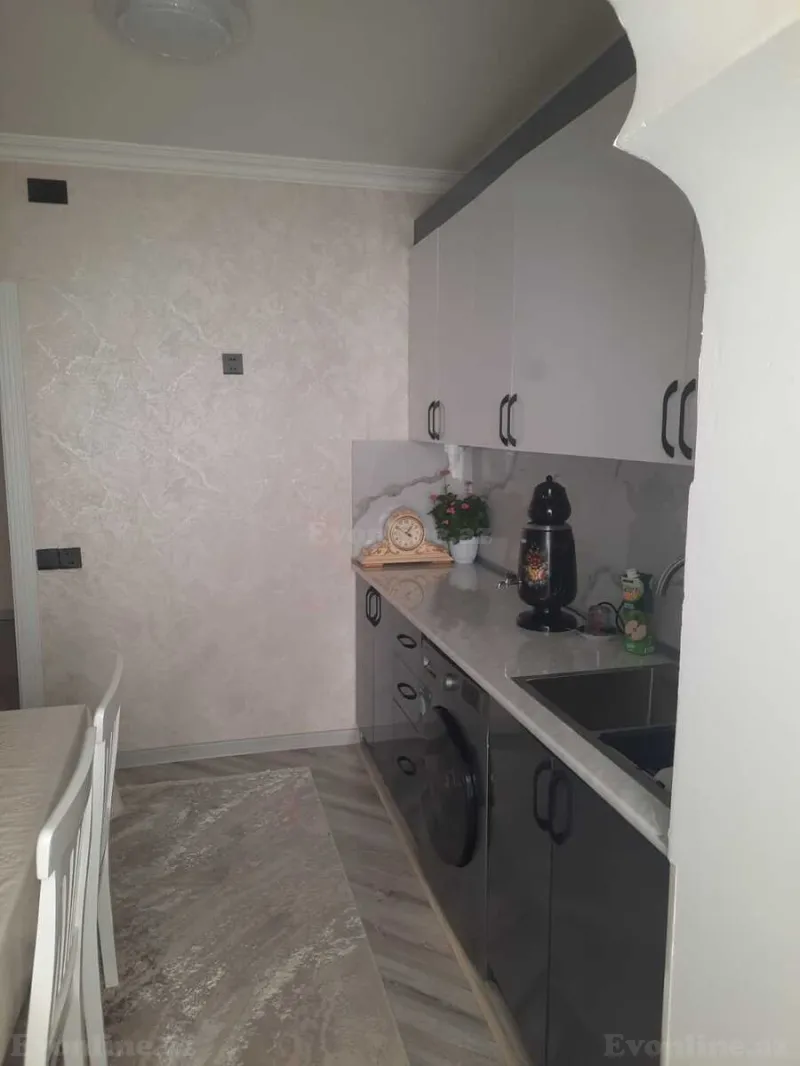 Satılır 3 otaqlı Mənzil Köhnə tikili 75 m² Sabunçu r. - şəkil 6