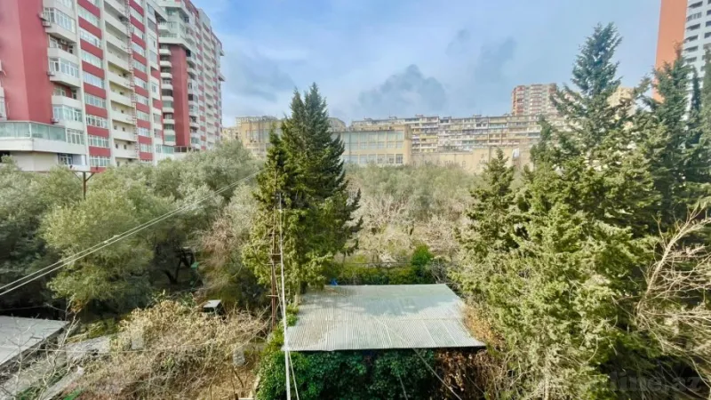 Satılır 2 otaqlı Mənzil Köhnə tikili 60 m² 9-cu mikrorayon - şəkil 5