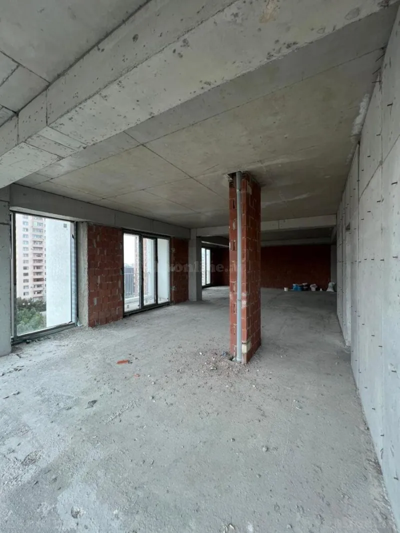 Satılır 3 otaqlı Mənzil Yeni tikili 160 m² Elmlər Akademiyası m. - şəkil 6