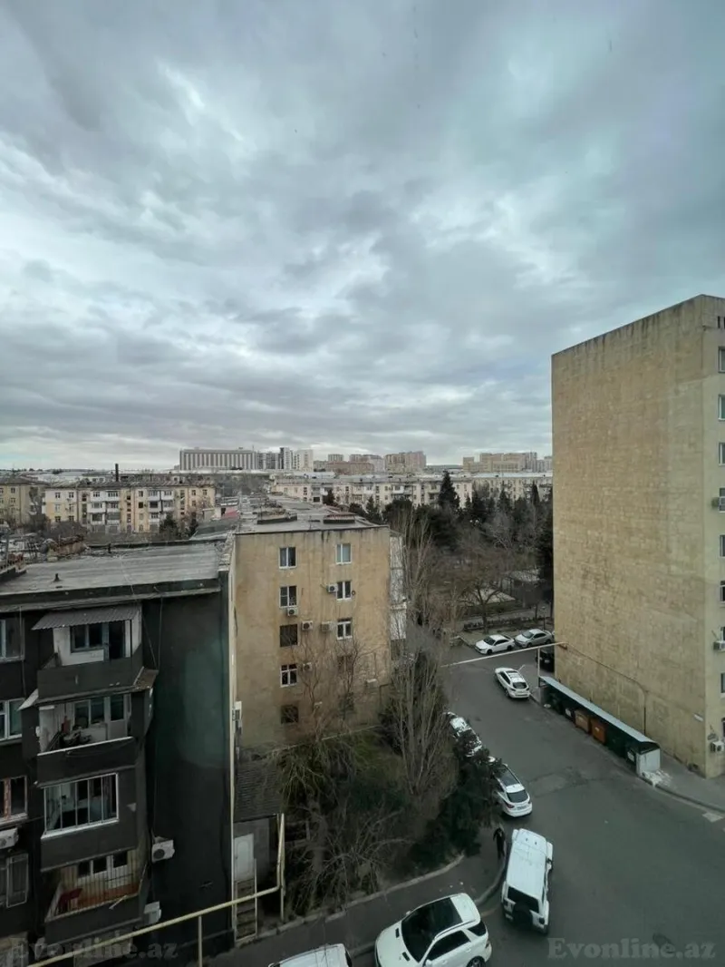 Satılır 3 otaqlı Mənzil Yeni tikili 160 m² Elmlər Akademiyası m. - şəkil 10