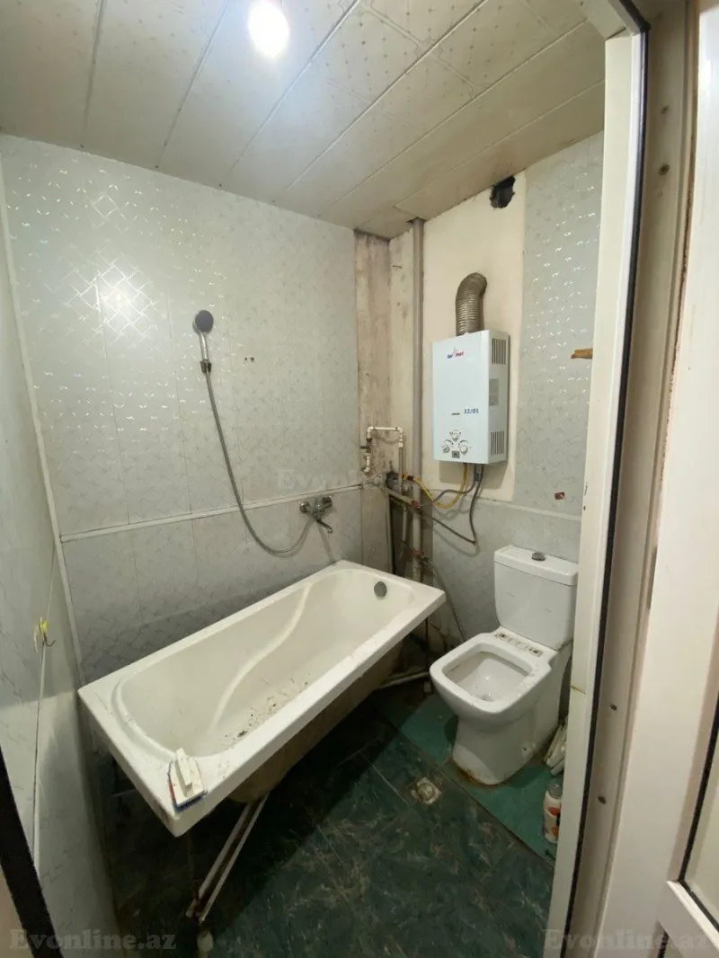 Satılır 2 otaqlı Mənzil Köhnə tikili 47 m² 4-cü mikrorayon - şəkil 13