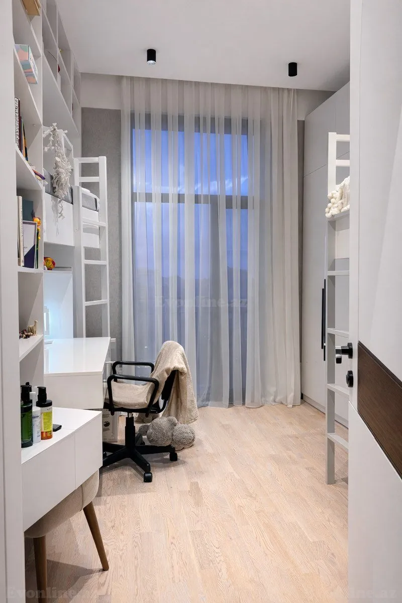 Satılır 4 otaqlı Mənzil Yeni tikili 136 m² Nəriman Nərimanov m. - şəkil 10