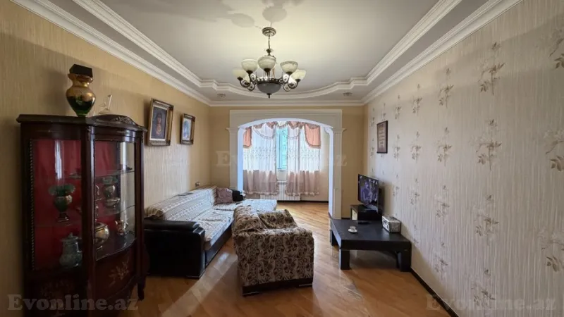 Satılır 2 otaqlı Mənzil Köhnə tikili 65 m² Xətai m.