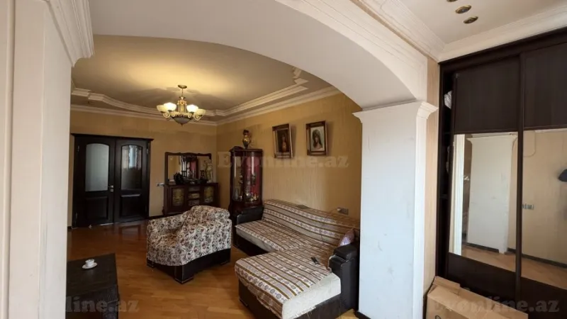 Satılır 2 otaqlı Mənzil Köhnə tikili 65 m² Xətai m. - şəkil 4