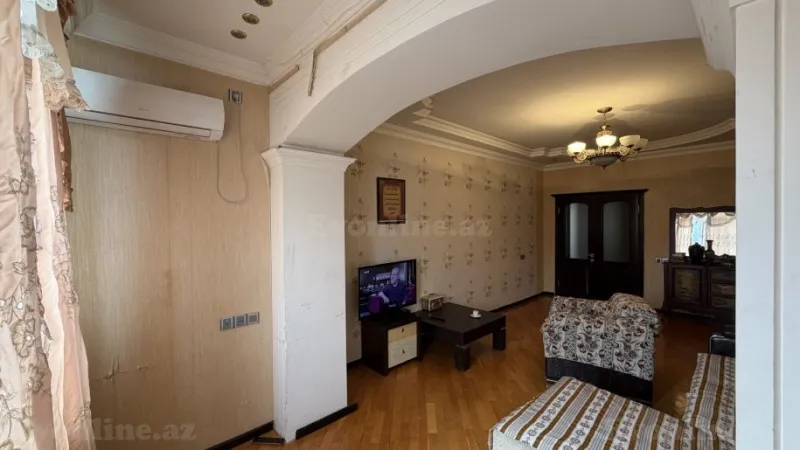 Satılır 2 otaqlı Mənzil Köhnə tikili 65 m² Xətai m. - şəkil 5