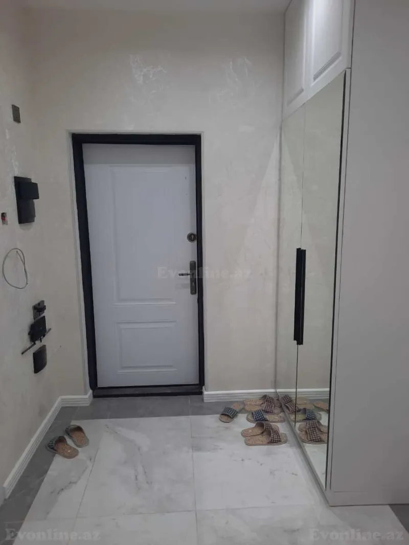 Satılır 2 otaqlı Mənzil Yeni tikili 100 m² 8-ci kilometr