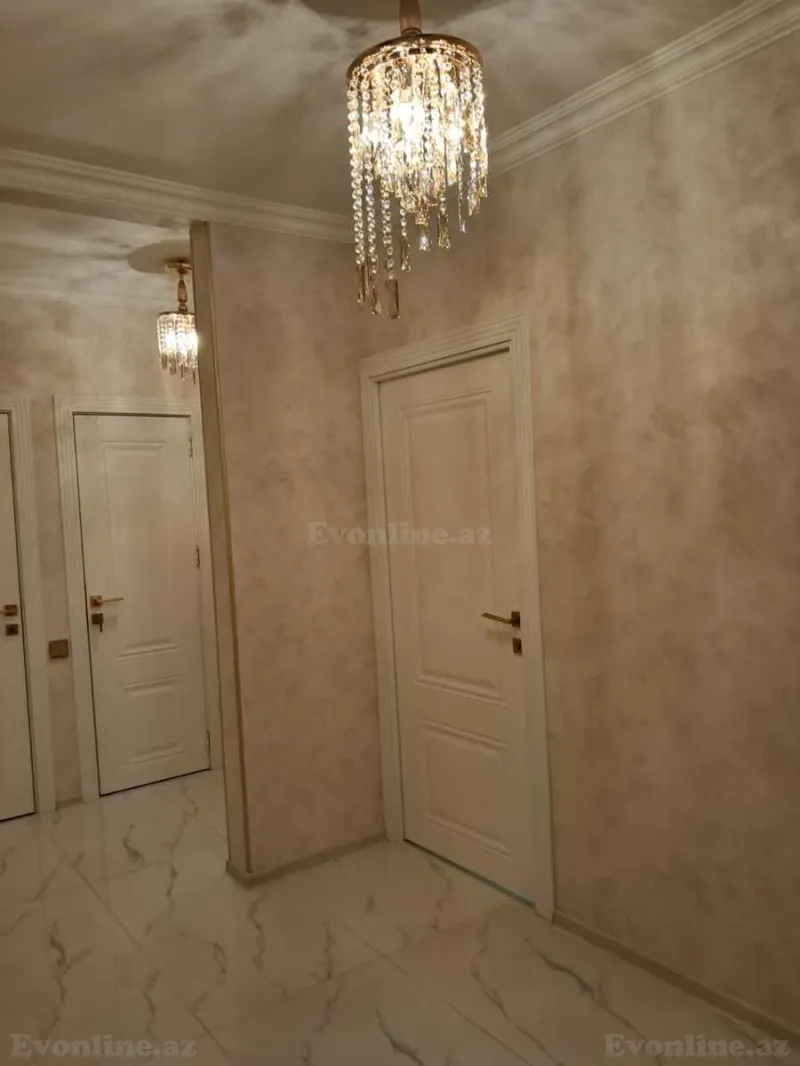 Satılır 4 otaqlı Mənzil Köhnə tikili 100 m² 9-cu mikrorayon - şəkil 3