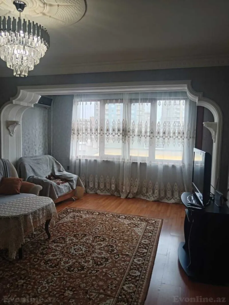 Kirayə verilir 2 otaqlı Mənzil Köhnə tikili 46 m² Gənclik m.