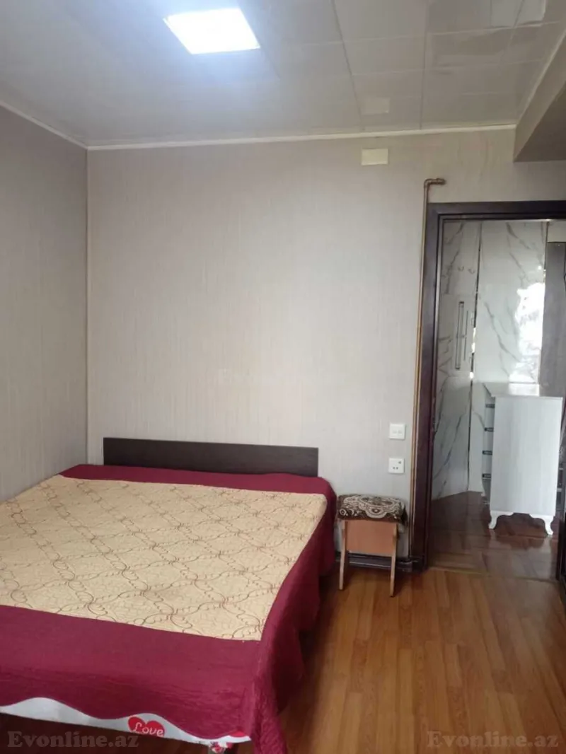 Kirayə verilir 2 otaqlı Mənzil Köhnə tikili 46 m² Gənclik m. - şəkil 3