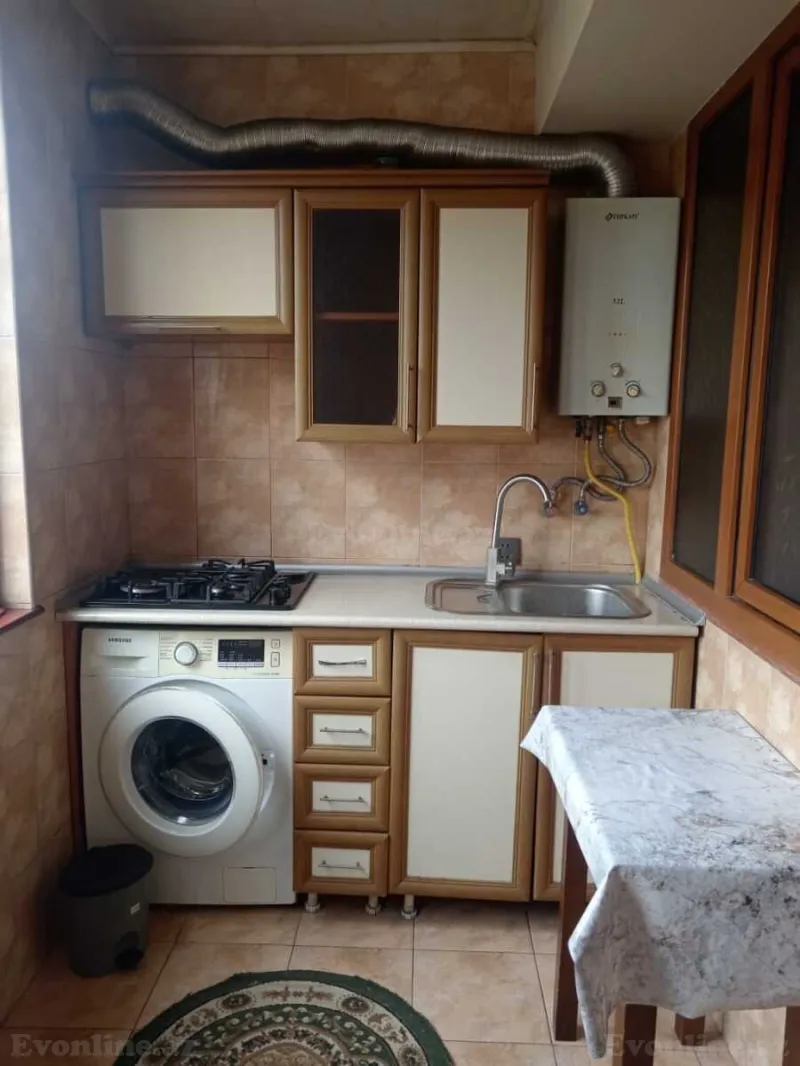 Kirayə verilir 2 otaqlı Mənzil Köhnə tikili 46 m² Gənclik m. - şəkil 5