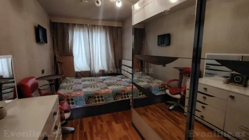 Satılır 3 otaqlı Mənzil Köhnə tikili 75 m² İnşaatçılar m. - şəkil 6