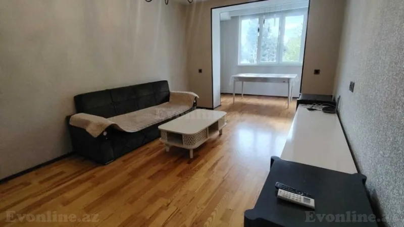 Satılır 3 otaqlı Mənzil Köhnə tikili 75 m² İnşaatçılar m. - şəkil 7