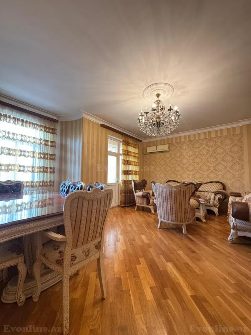 Satılır 3 otaqlı Mənzil Yeni tikili 135 m² Qara Qarayev m. - şəkil 2