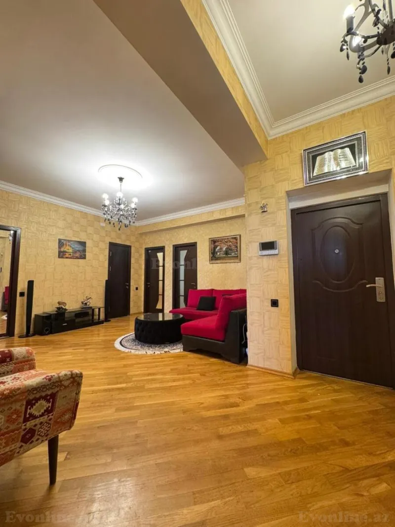 Satılır 3 otaqlı Mənzil Yeni tikili 135 m² Qara Qarayev m. - şəkil 22