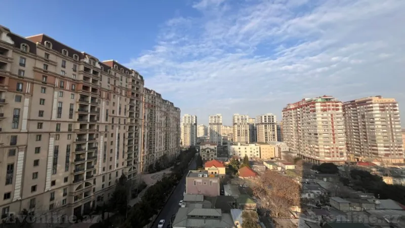 Satılır 4 otaqlı Mənzil Yeni tikili 220 m² Gənclik m. - şəkil 9