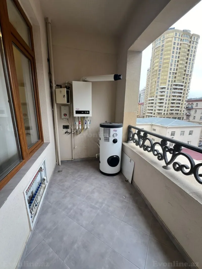 Satılır 4 otaqlı Mənzil Yeni tikili 193 m² Nizami m. - şəkil 4