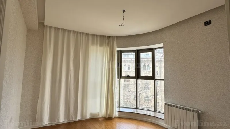Satılır 4 otaqlı Mənzil Yeni tikili 193 m² Nizami m. - şəkil 7