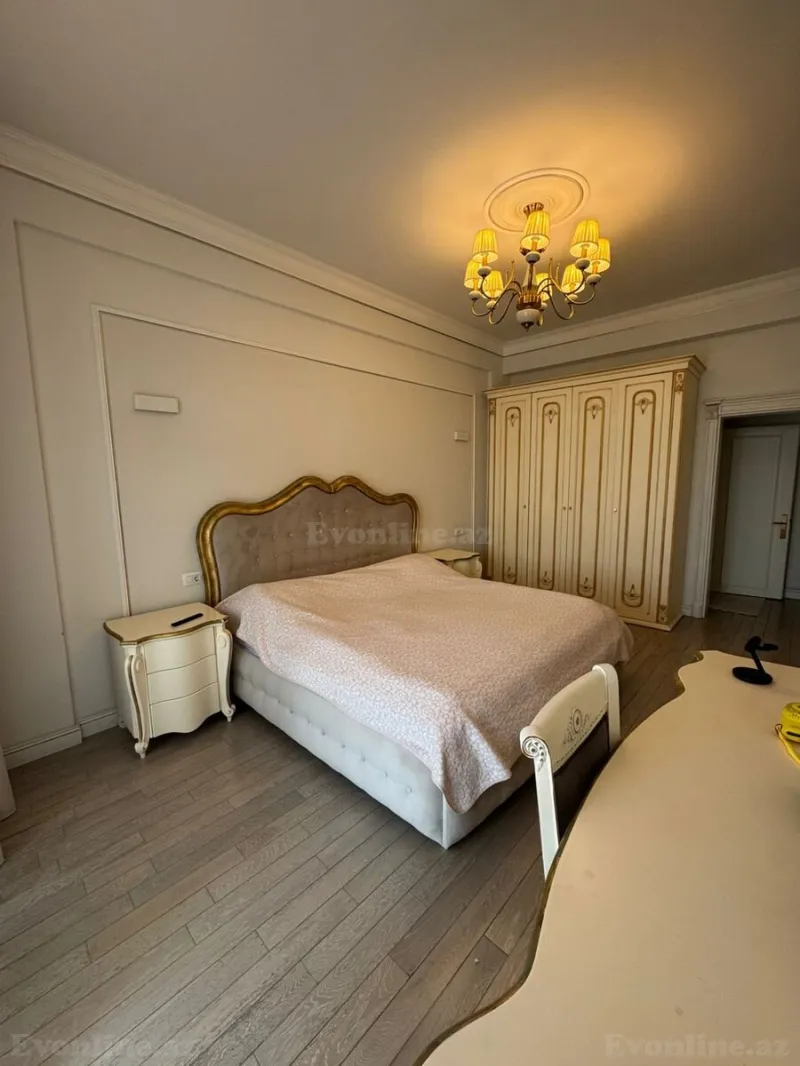 Kirayə verilir 4 otaqlı Mənzil Yeni tikili 200 m² Yasamal - şəkil 8