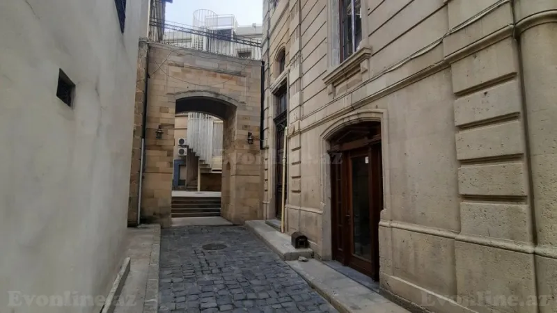Kirayə verilir Obyekt 90 m² İçərişəhər m. - şəkil 3