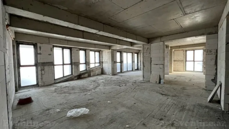 Satılır 5 otaqlı Mənzil Yeni tikili 303 m² Səbail r. - şəkil 4