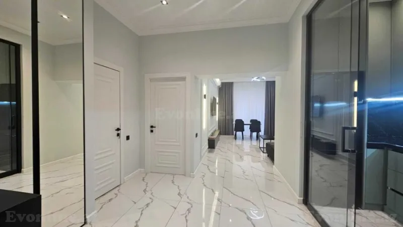 Kirayə verilir 2 otaqlı Mənzil Yeni tikili 75 m² Nərimanov r. - şəkil 10