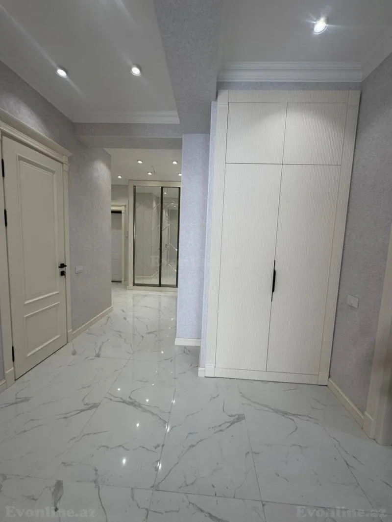 Kirayə verilir 3 otaqlı Mənzil Yeni tikili 150 m² 28 May m. - şəkil 16