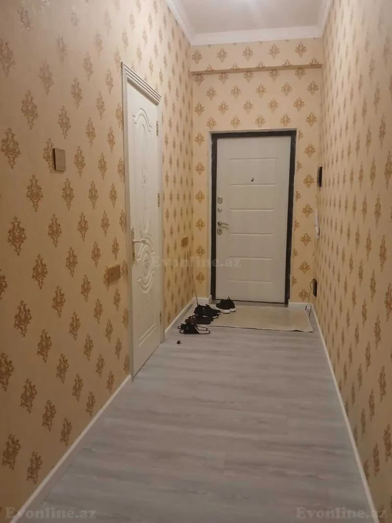 Satılır 3 otaqlı Mənzil Yeni tikili 70 m² 4-cü mikrorayon - şəkil 3