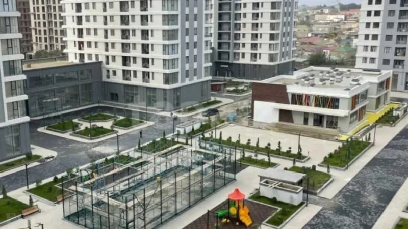 Satılır 3 otaqlı Mənzil Yeni tikili 81 m² 20 Yanvar m.