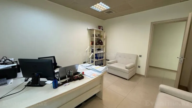 Kirayə verilir Ofis 200 m² 28 May m. - şəkil 8