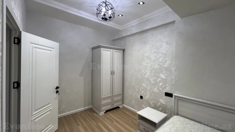 Kirayə verilir 3 otaqlı Mənzil Yeni tikili 115 m² Nərimanov r. - şəkil 18