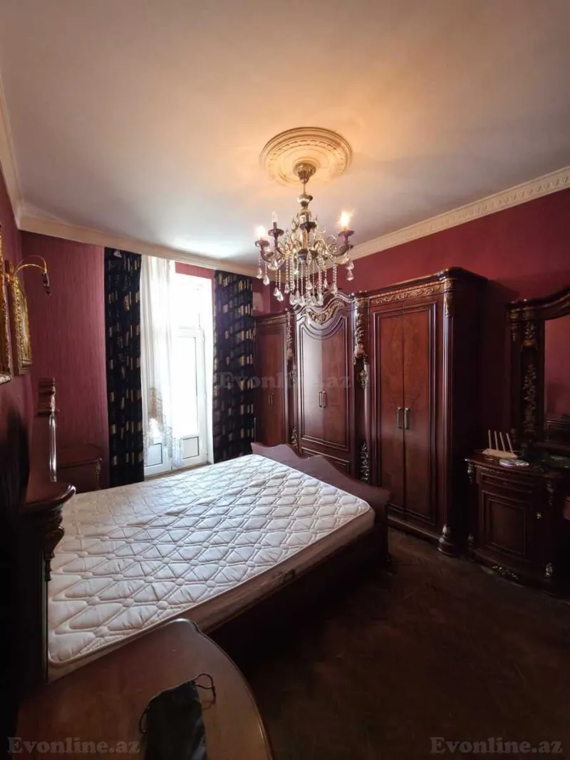 Satılır 3 otaqlı Mənzil Köhnə tikili 100 m² Nizami m. - şəkil 11