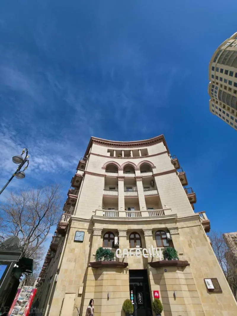 Satılır 3 otaqlı Mənzil Köhnə tikili 100 m² Nizami m. - şəkil 18