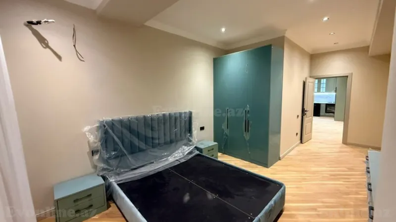 Satılır 3 otaqlı Mənzil Yeni tikili 125 m² 28 May m. - şəkil 4