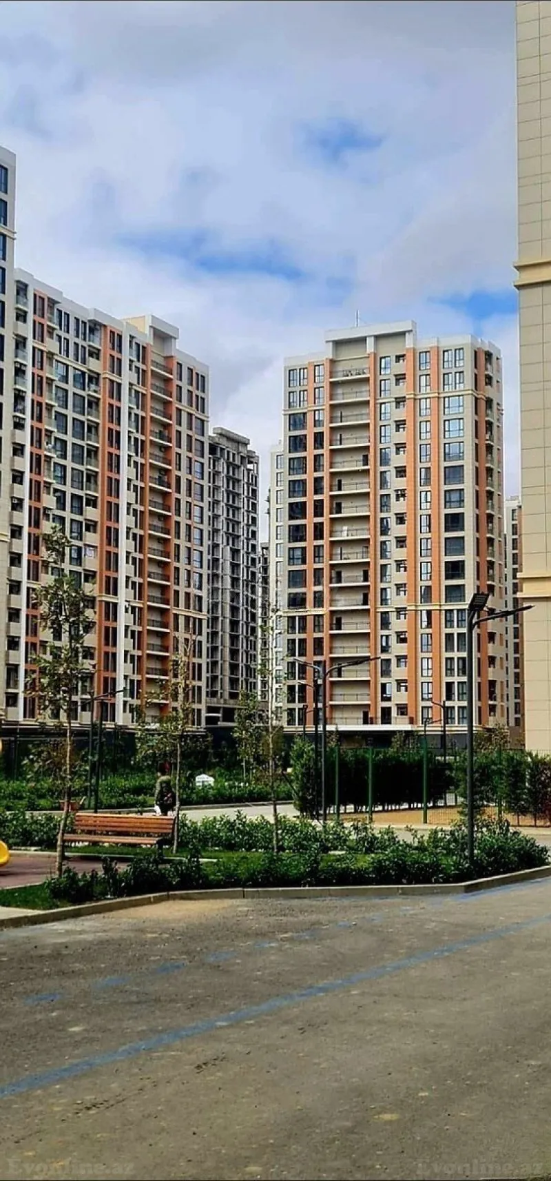 Satılır 3 otaqlı Mənzil Yeni tikili 88 m² Yasamal