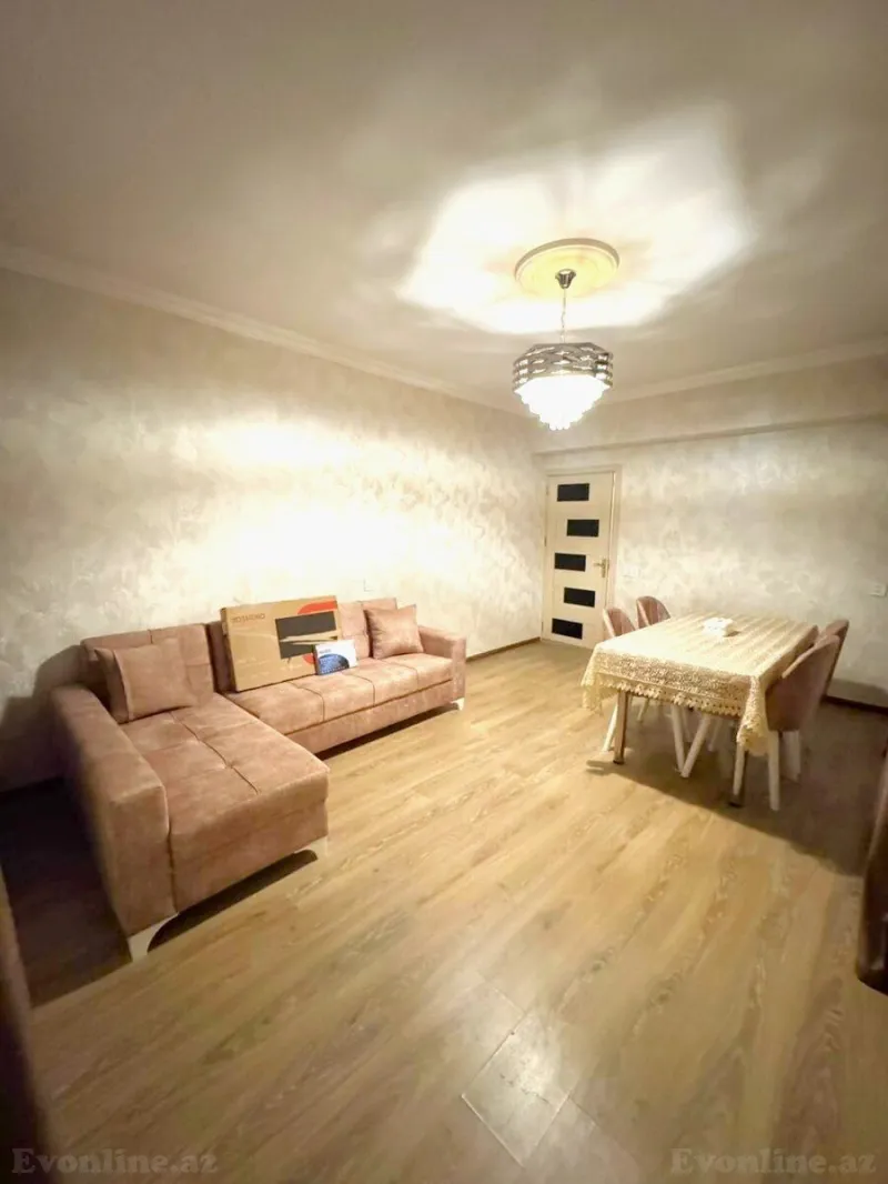 Satılır 2 otaqlı Mənzil Köhnə tikili 63 m² Gənclik m. - şəkil 3