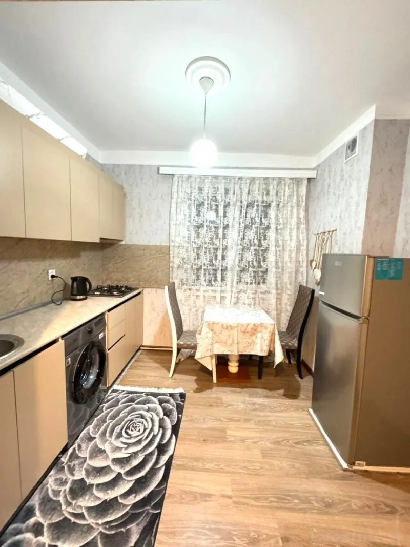 Satılır 2 otaqlı Mənzil Köhnə tikili 63 m² Gənclik m. - şəkil 6