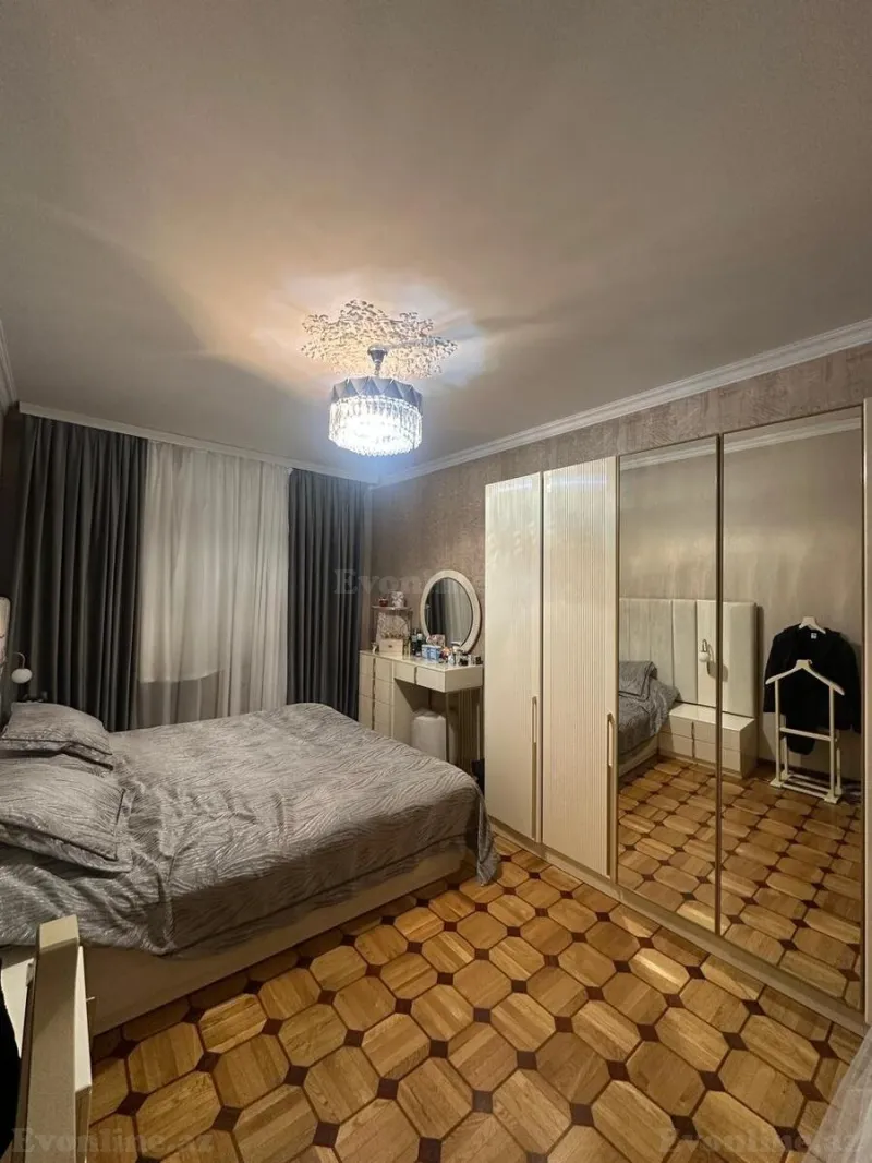 Satılır 4 otaqlı Mənzil Köhnə tikili 100 m² Əhmədli - şəkil 4